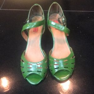 Miz Mooz Green Full House Heels